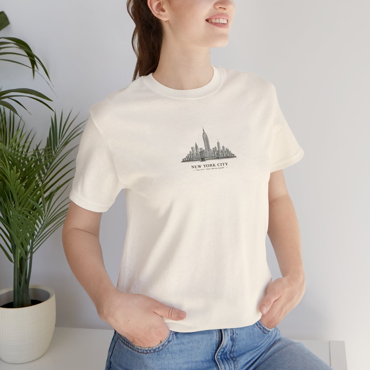New York City skyline tee - Natural worn by a model | MR7ART