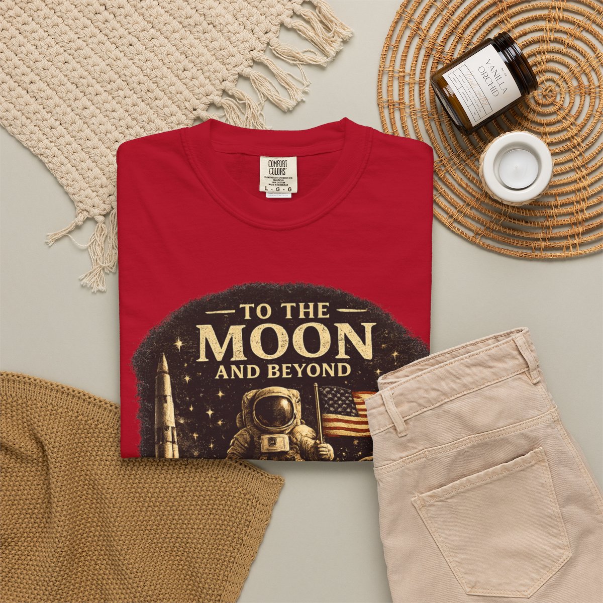 To The Moon and Beyond astronaut graphic T-shirt - Red product photo | MR7ART